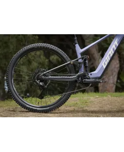 GIANT STANCE E+2