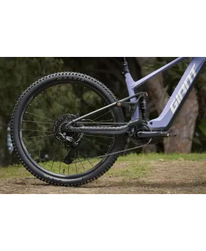 GIANT STANCE E+2